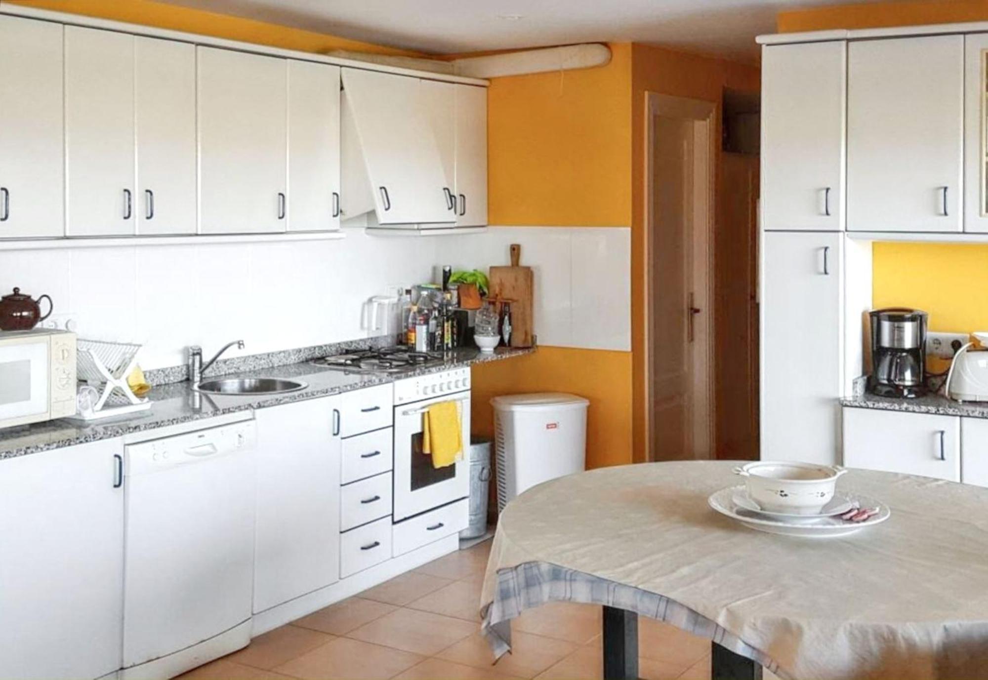 Spacious House With Sea View In Liencres + Jacuzzi Bagian luar foto